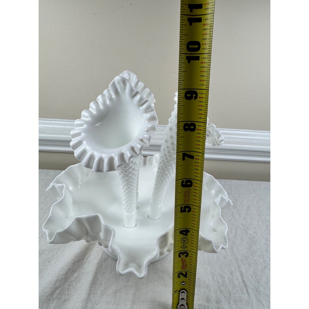 Fenton White Milk Glass Hobnail 3-Horn Epergne Ruffled Centerpiece Vase 4-Piece - Picture 3 of 8